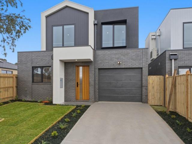 Townhouse for rent in Camerons Creek, Victoria