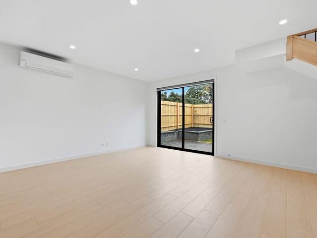 Townhouse for rent in Camerons Creek, Victoria