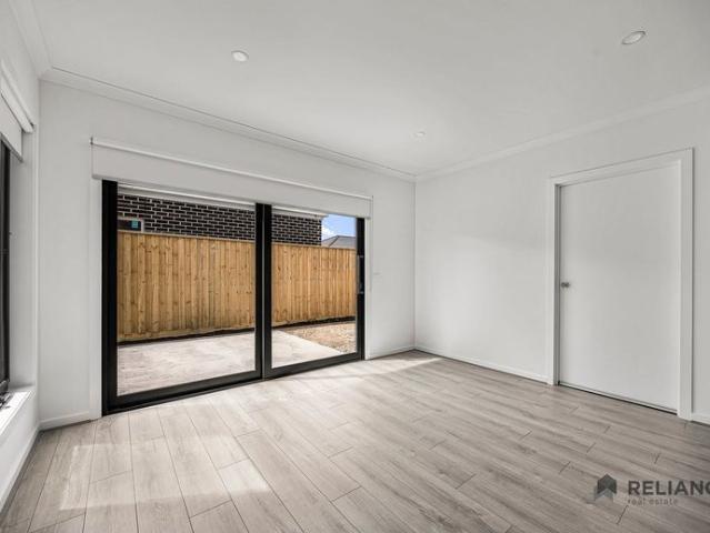House for rent in The Grove, Melbourne