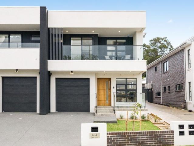 Townhouse for sale in Sydney, New South Wales