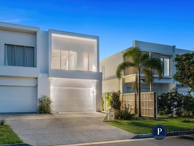 Townhouse for sale in Fernbrook, Queensland