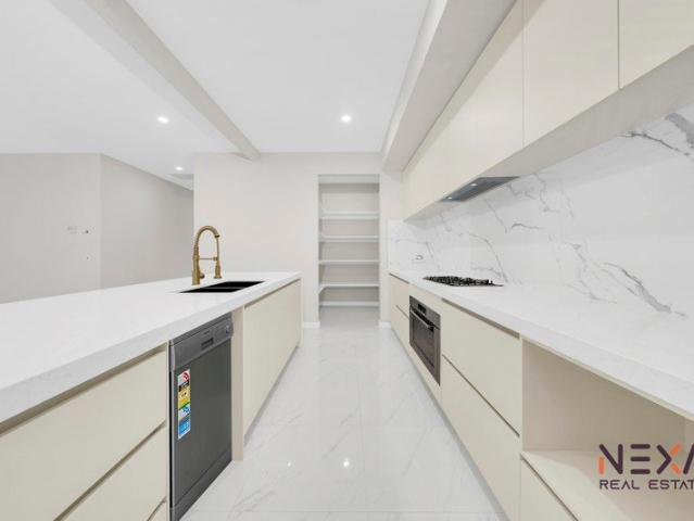 Cottage for sale in Wollert, Melbourne