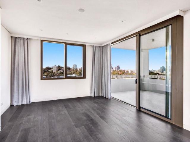 Apartment for rent in Lower North Shore, Sydney