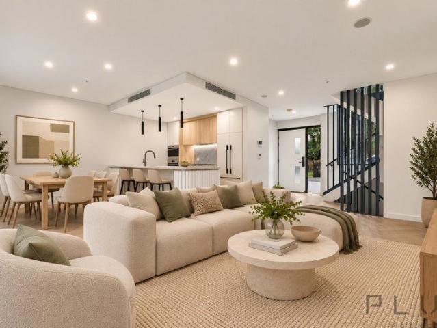Townhouse for sale in Upper North Shore, Sydney
