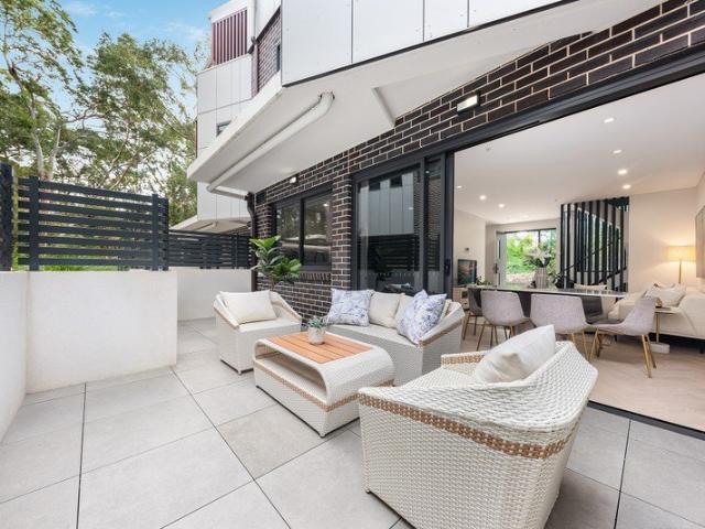 Townhouse for rent in Upper North Shore, Sydney