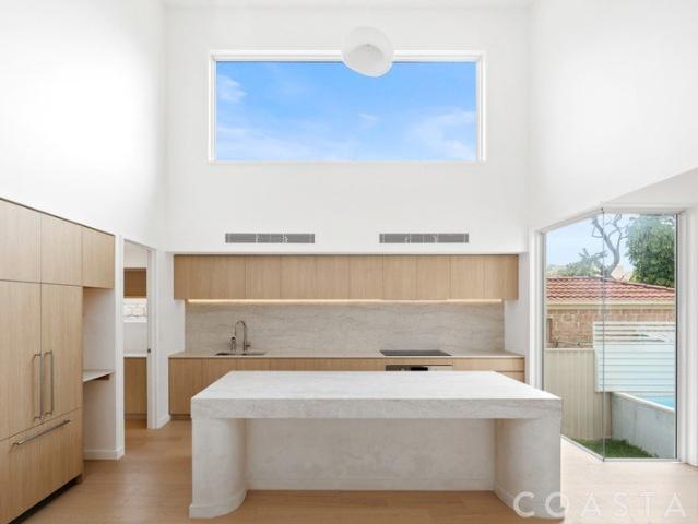 Duplex for rent in Palm Beach, Gold Coast City