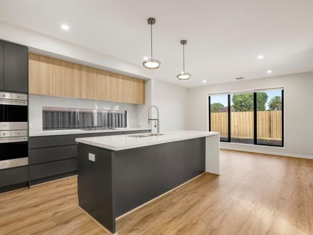 House for rent in Preston, Melbourne