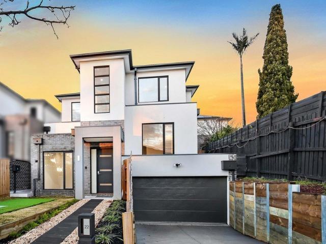 Townhouse for sale in Camerons Creek, Victoria