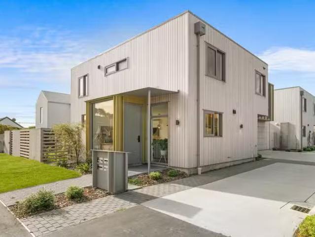 House for rent in Saint Albans, Canterbury