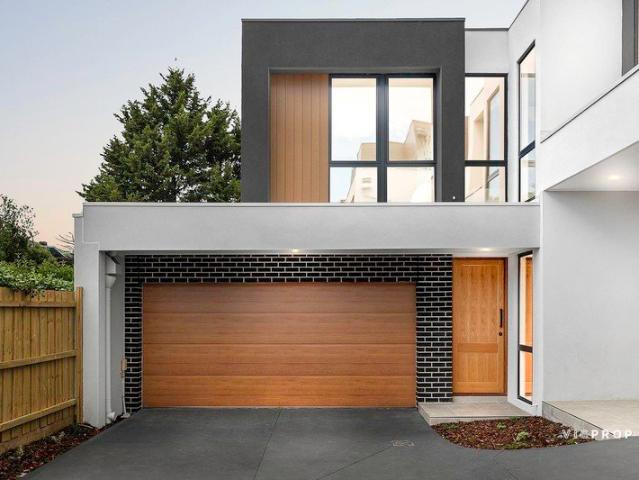 Townhouse for sale in Doncaster East, Melbourne