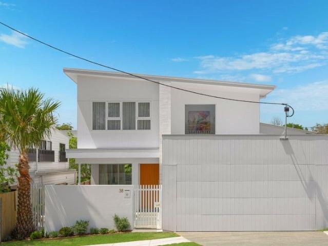 House for sale in Gold Coast Urban, Gold Coast