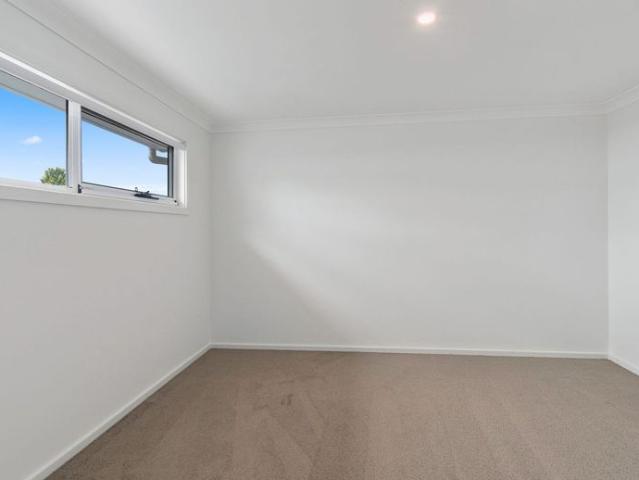 Townhouse for rent in Corrimal, Wollongong City Council