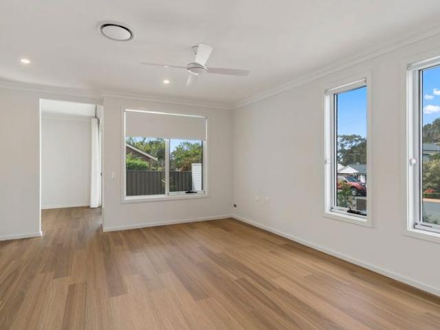 Townhouse for rent in Corrimal, Wollongong City Council