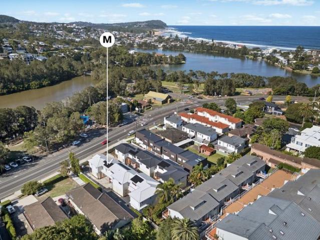 Townhouse for rent in Terrigal, New South Wales