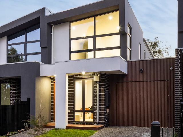 House for sale in Hampton East