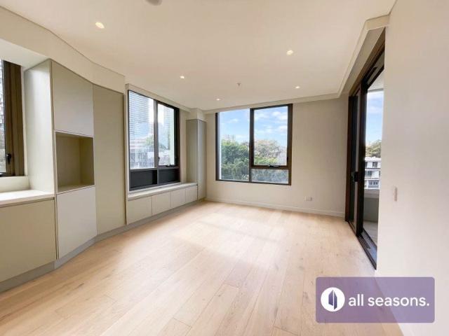 Apartment for rent in Lower North Shore, Sydney