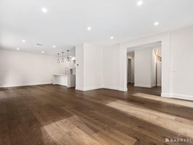 Townhouse for rent in Camerons Creek, Victoria