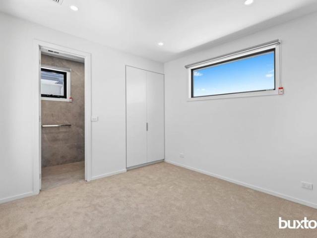 Townhouse for rent in Camerons Creek, Victoria