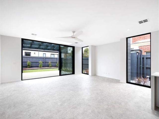Townhouse for rent in Camerons Creek, Victoria