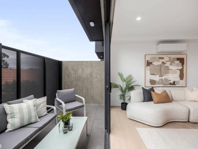 Townhouse for rent in Camerons Creek, Victoria