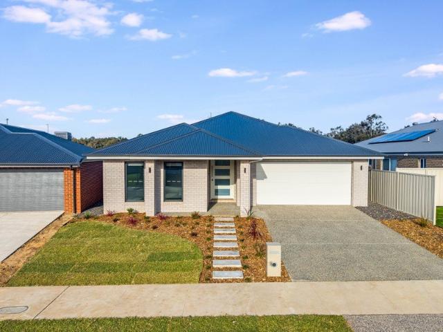 House for sale in West Wodonga, Victoria