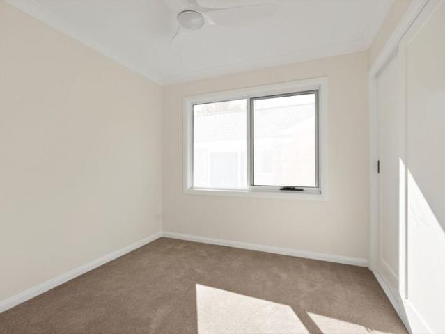 Townhouse for rent in Sydney, New South Wales