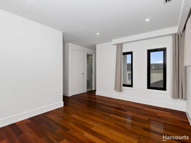 Townhouse for rent in Camerons Creek, Victoria
