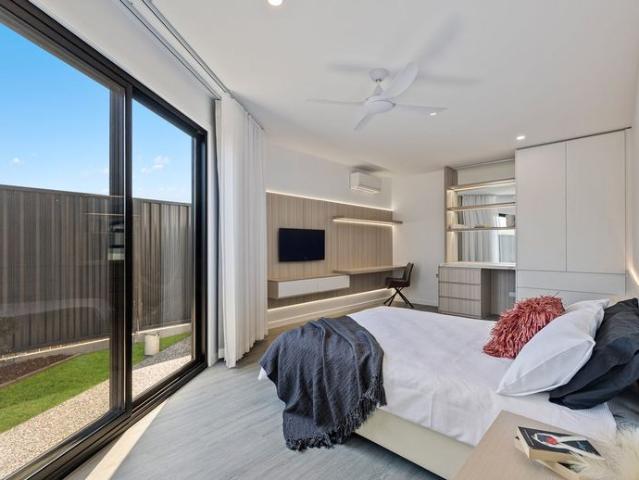 Granny Flat for rent in Toombul, Queensland