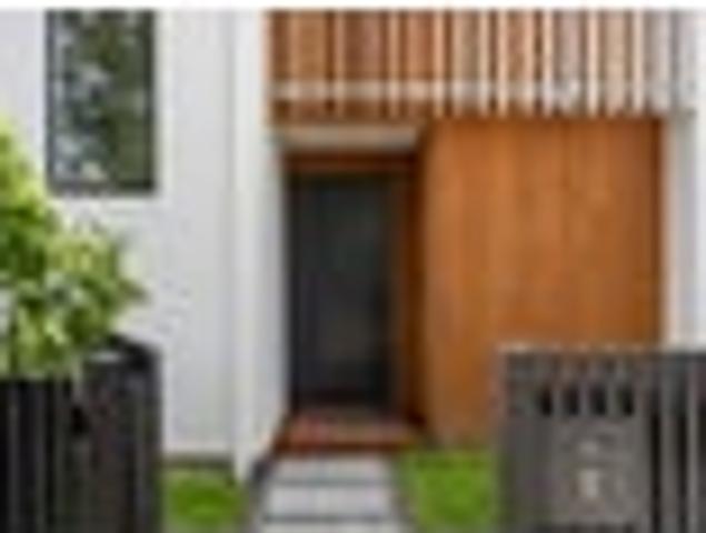 House for sale in Forrest Hill