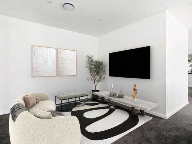 Townhouse for rent in Wollongong West, New South Wales