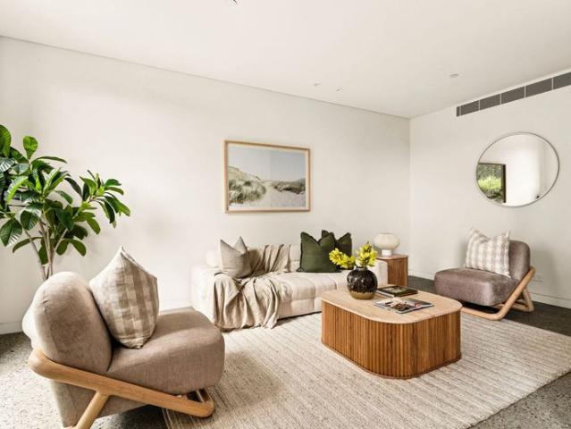 Townhouse for rent in Sydney, New South Wales
