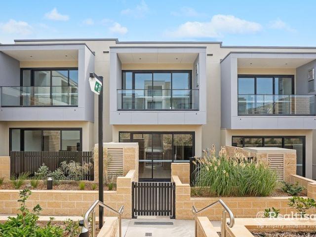 Townhouse for sale in Sydney, New South Wales