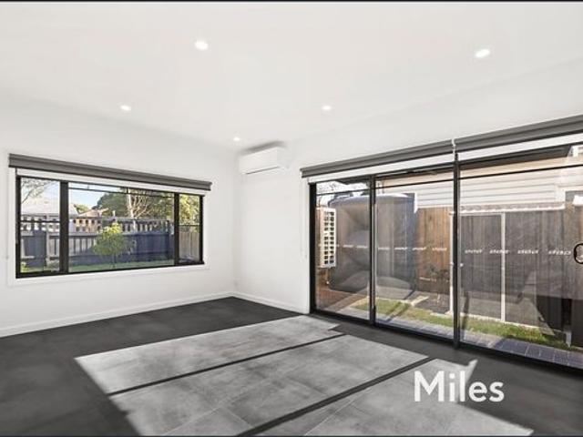 Townhouse for rent in Camerons Creek, Victoria