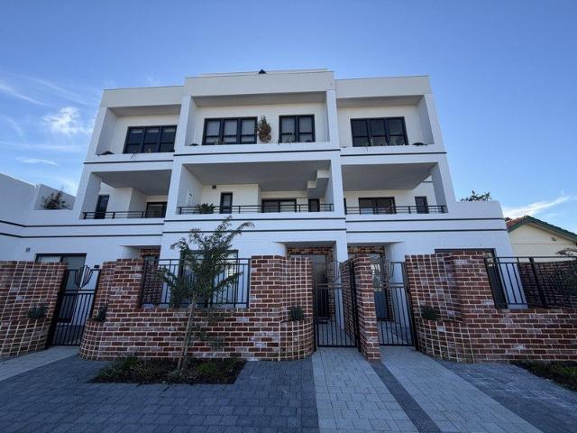 Townhouse for rent in Stirling, Western Australia