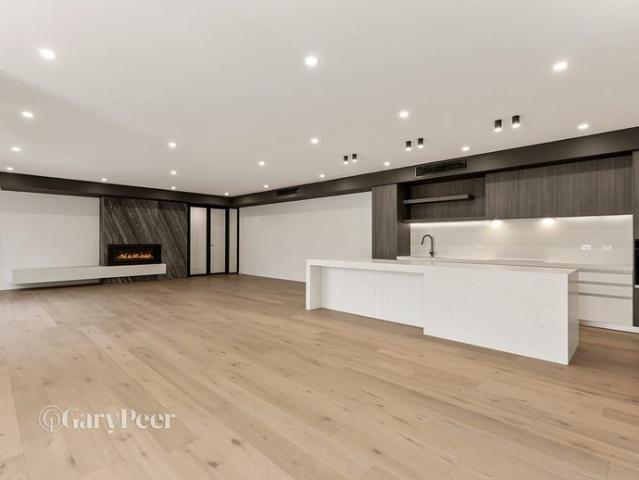 Townhouse for rent in Bentleigh, Melbourne