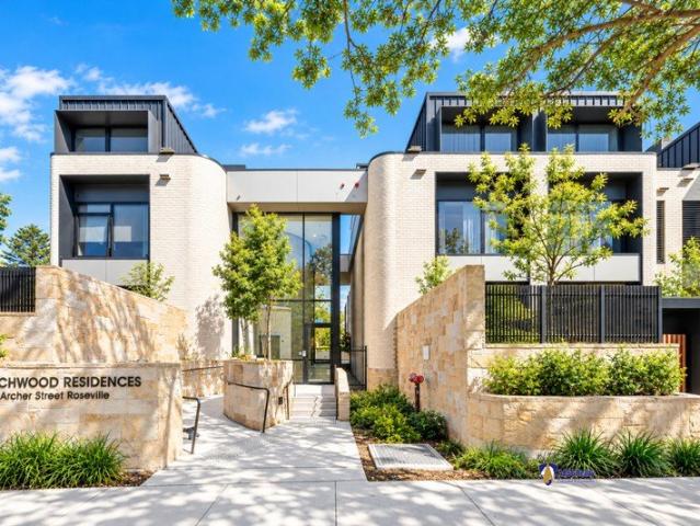 Townhouse for sale in Lower North Shore, Sydney