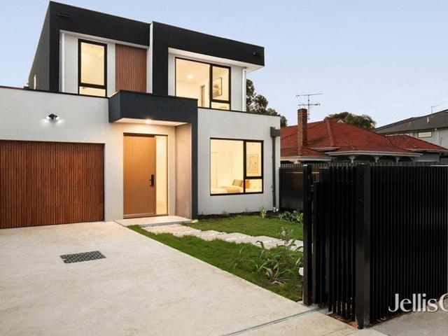 Townhouse for sale in Camerons Creek, Victoria