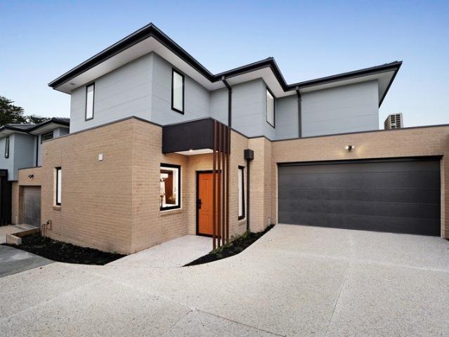 Townhouse for sale in Camerons Creek, Victoria
