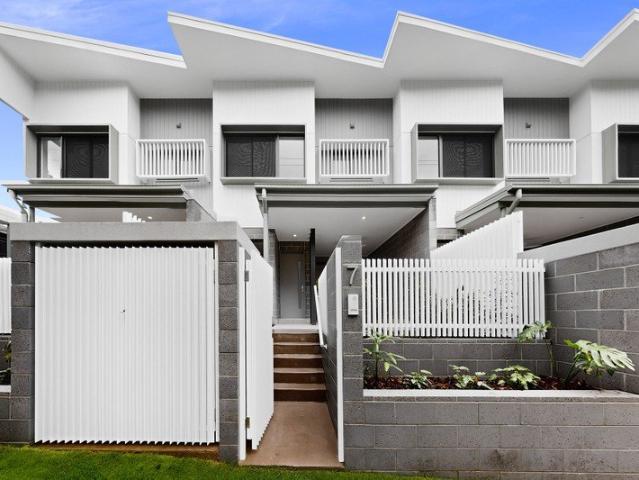 Townhouse for rent in Toombul, Queensland