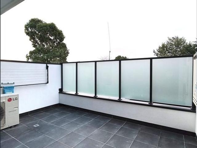 Townhouse for rent in Camerons Creek, Victoria