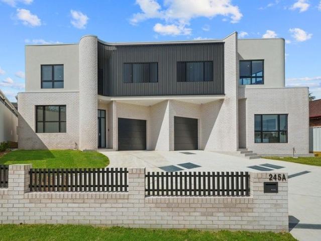 Duplex for sale in Sydney, New South Wales