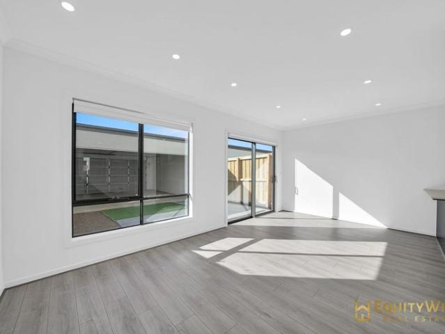 Townhouse for rent in Camerons Creek, Victoria