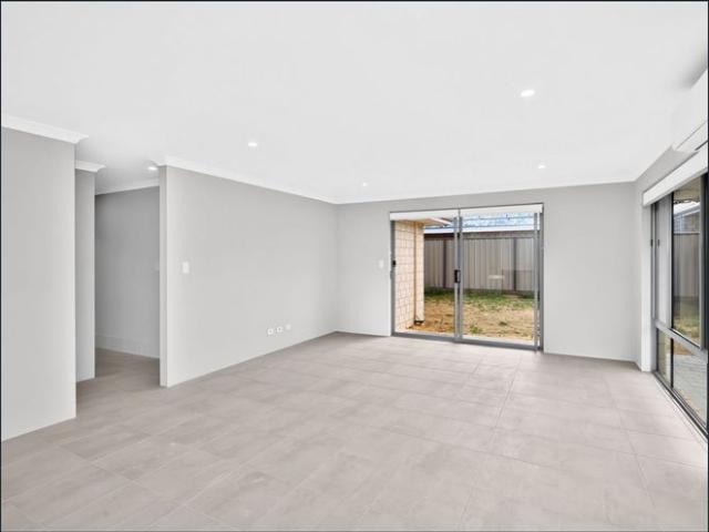 House for rent in Whitby, Western Australia