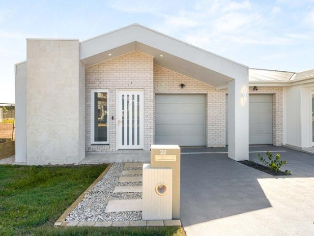 Duplex for rent in Shoalhaven City Council, New South Wales