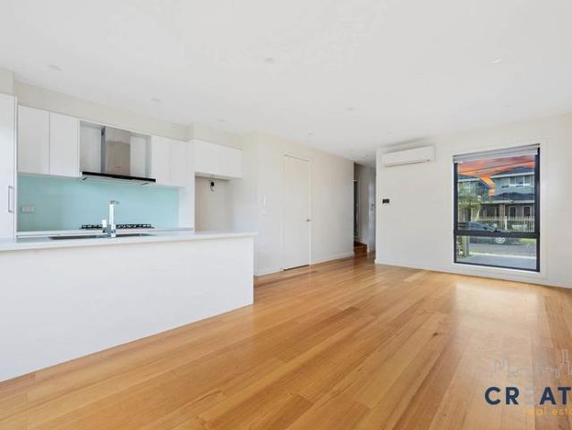 Townhouse for rent in Camerons Creek, Victoria
