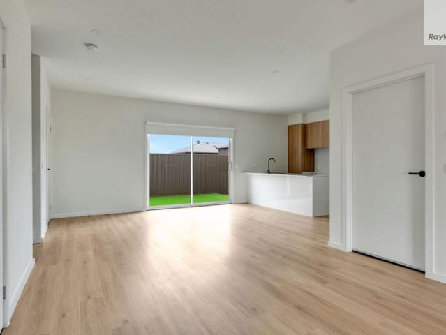 Townhouse for rent in Camerons Creek, Victoria