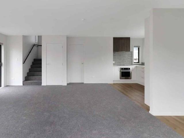 Townhouse for rent in Waiwhetū, Lower Hutt