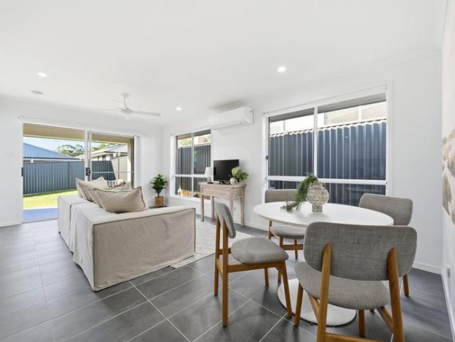 House for rent in Thrumster, New South Wales