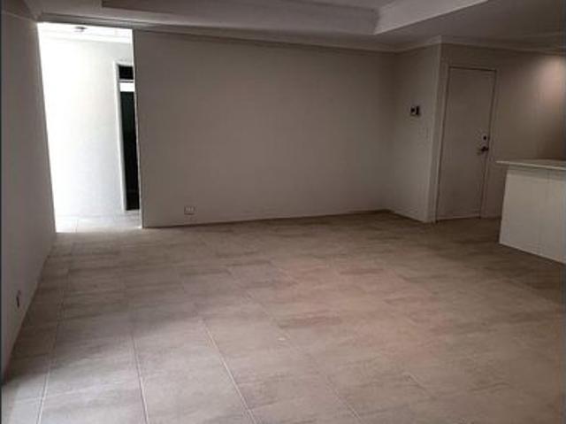 House for rent in Champion Lakes, Western Australia