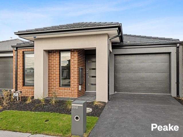 House for rent in Alira Estate, Melbourne